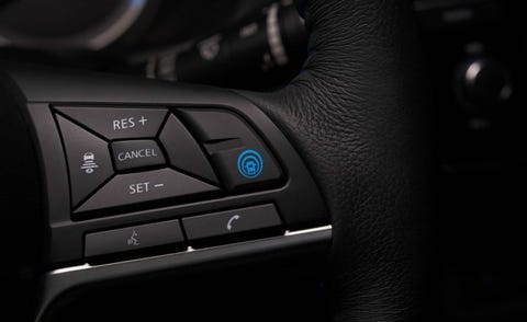 We Sample Nissan S Propilot Ist Semi Autonomous System News Nissan Leaf Propilot On