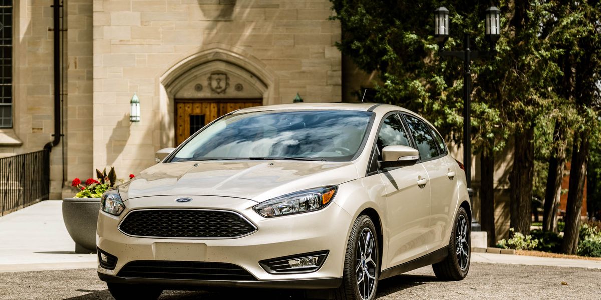  Ford Focus retirado del mercado por problema de estancamiento