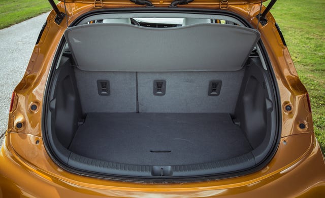 Luggage Area  Kit | CHEVROLET BOLT EV 2018