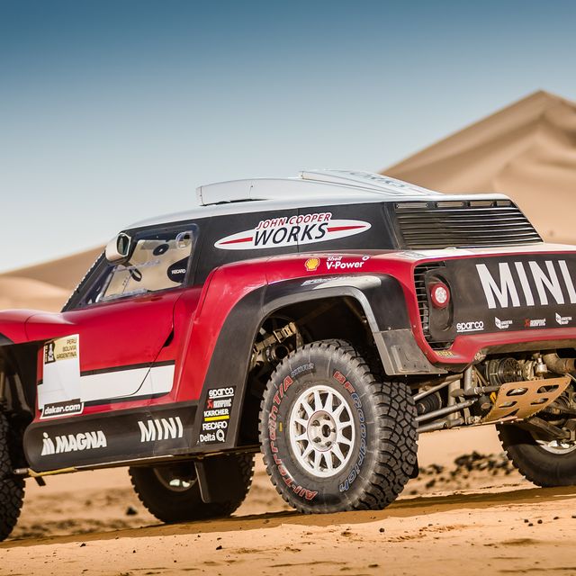 Land vehicle, Vehicle, Off-road racing, Automotive tire, Car, Rally raid, Off-roading, Desert racing, Off-road vehicle, Tire, 