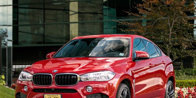 Bmw bi. BMW x6m 2018. BMW x6m красная. БМВ внедорожник красный. BMW IX красная.