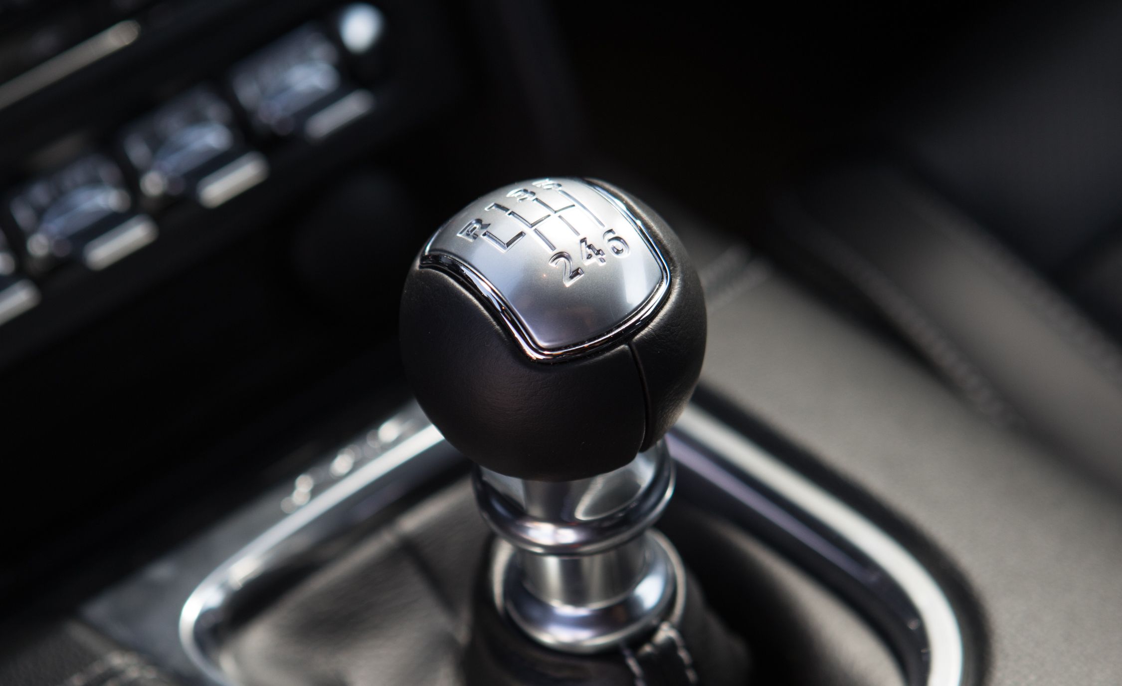 Ford Mustang Owners File Class Action Suit Over Manual Transmission
