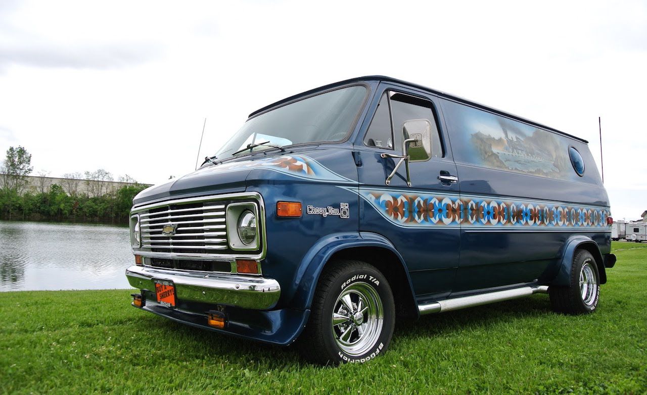 custom chevy vans 70s