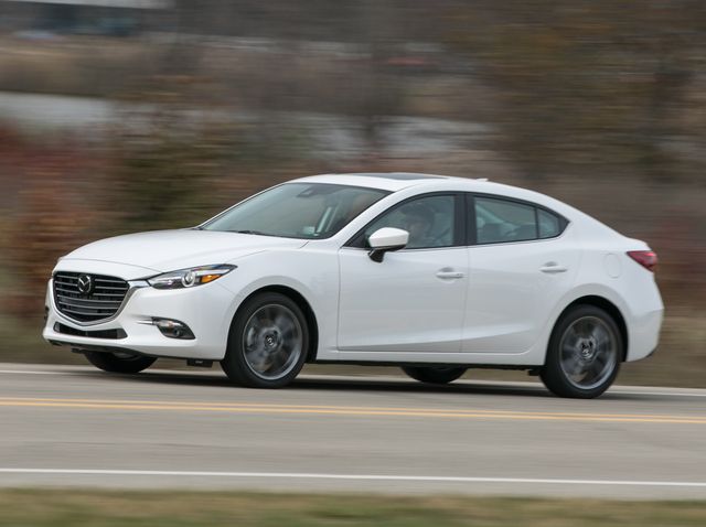  2018 Mazda 3: revisión, precios y especificaciones