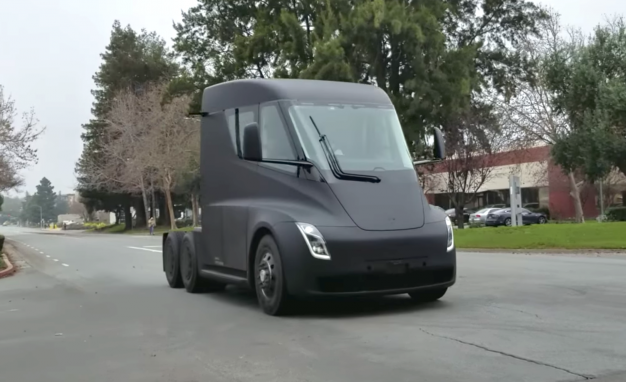 Tesla Semi Caught Testing, Quietly, on Public Roads [Video] | News ...