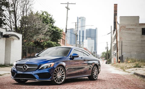 Rim, Alloy wheel, Tire, Wheel, Luxury vehicle, Automotive tire, Automotive design, Vehicle, Car, Personal luxury car, rim, alloy wheel, tire, wheel, luxury vehicle, automotive tire, automotive design, vehicle, car, personal luxury car,