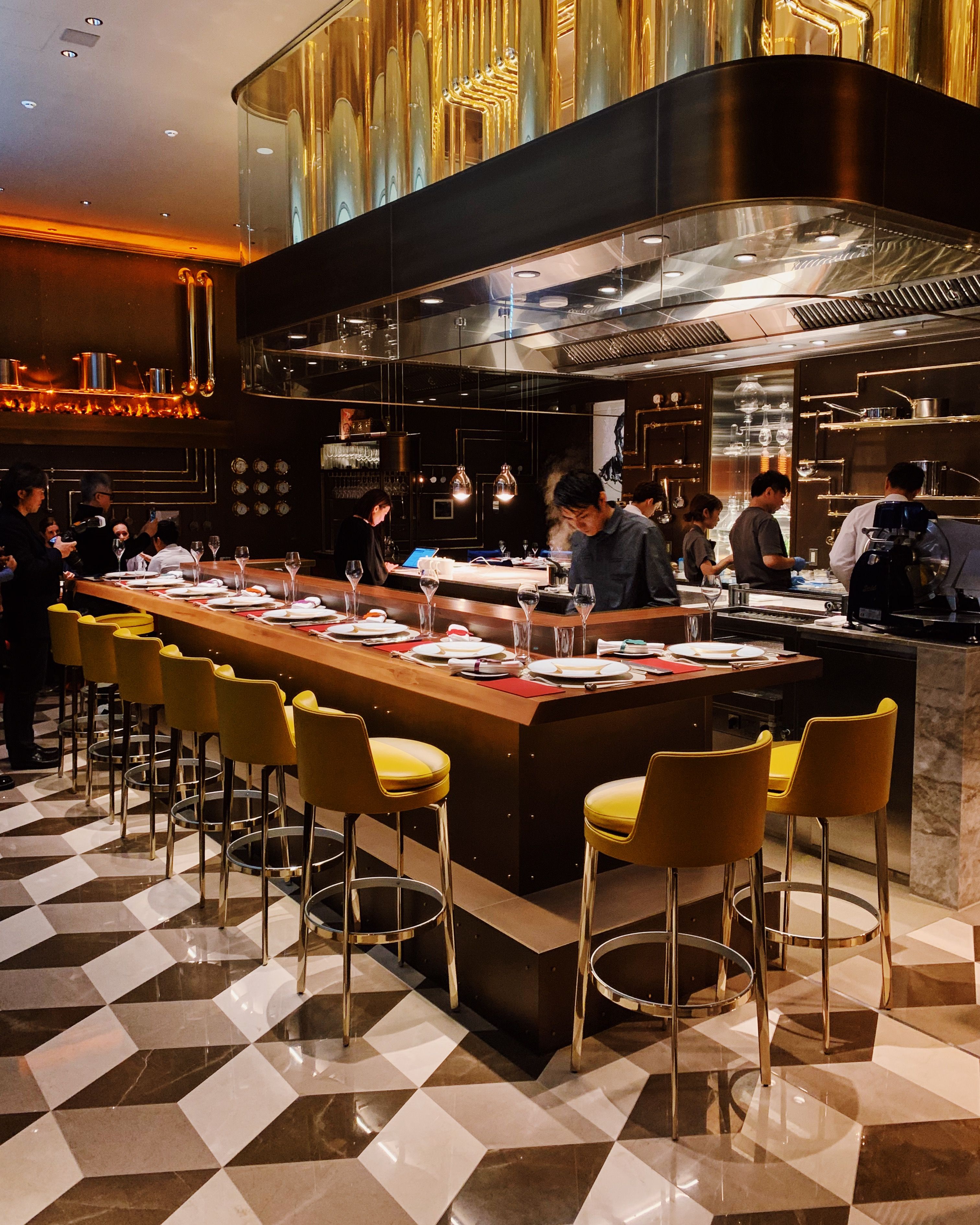 Louis Vuitton Is Opening Its First Restaurant in Osaka - Louis Vuitton Le  Café V