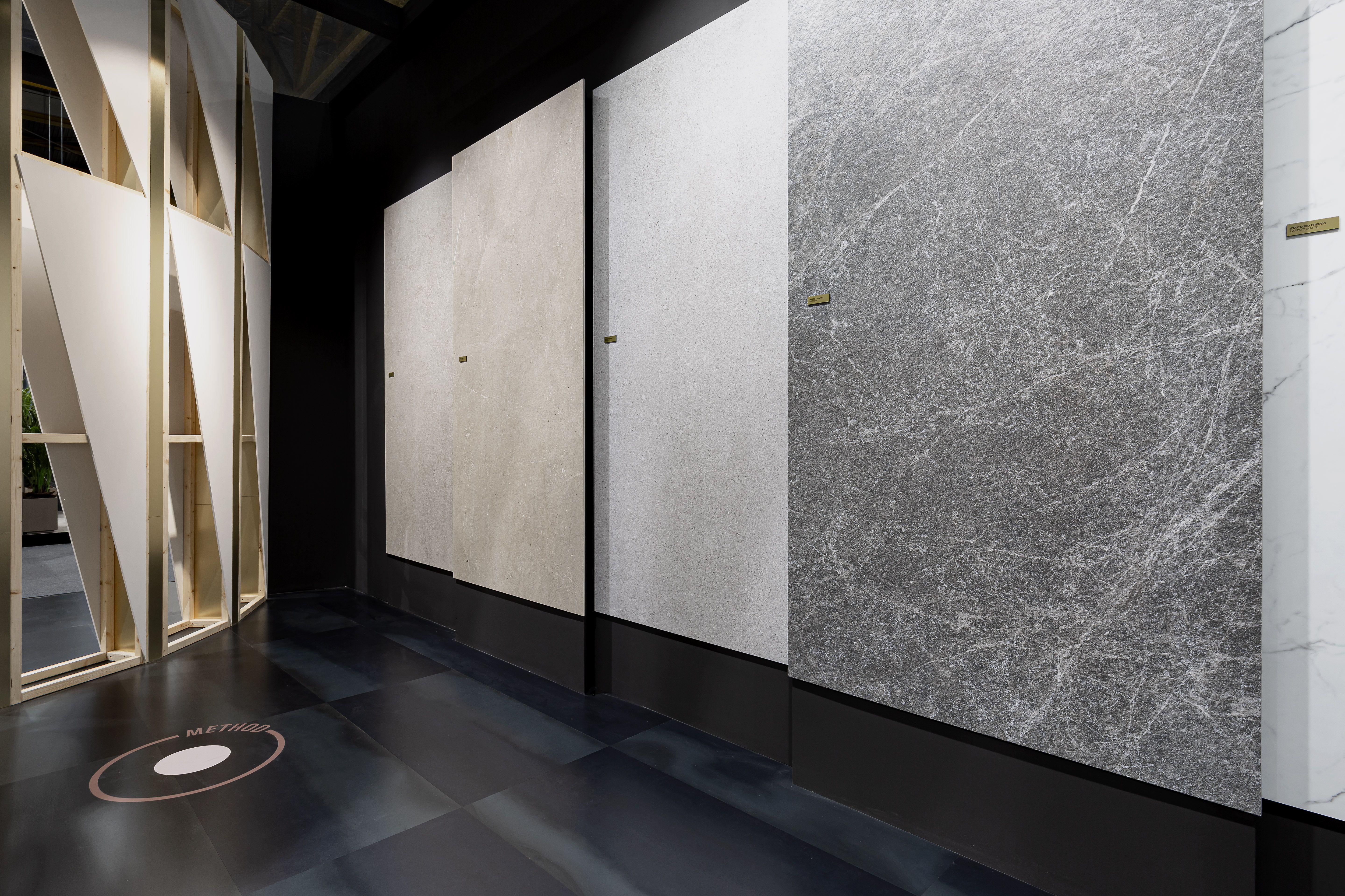 Cersaie 2022: marble, stone and wood effect floors