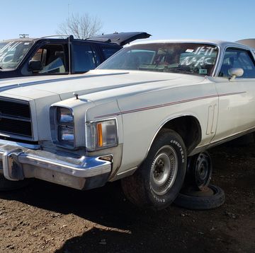 1979 chrysler 300 in colorado junkyard