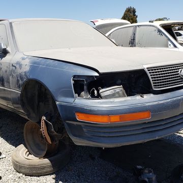 1990 lexus ls 400 in california wrecking yard
