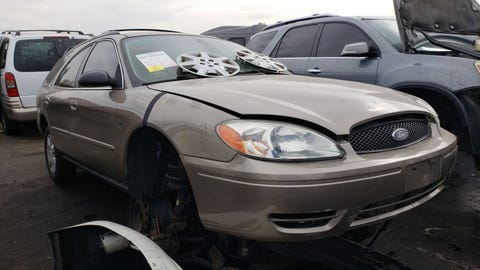 One of the Last-Ever Ford Taurus Wagons Is Junkyard Treasure