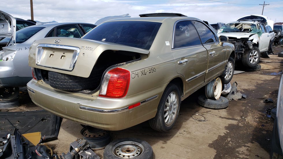 Junkyard Treasure: 2004 Hyundai XG350L