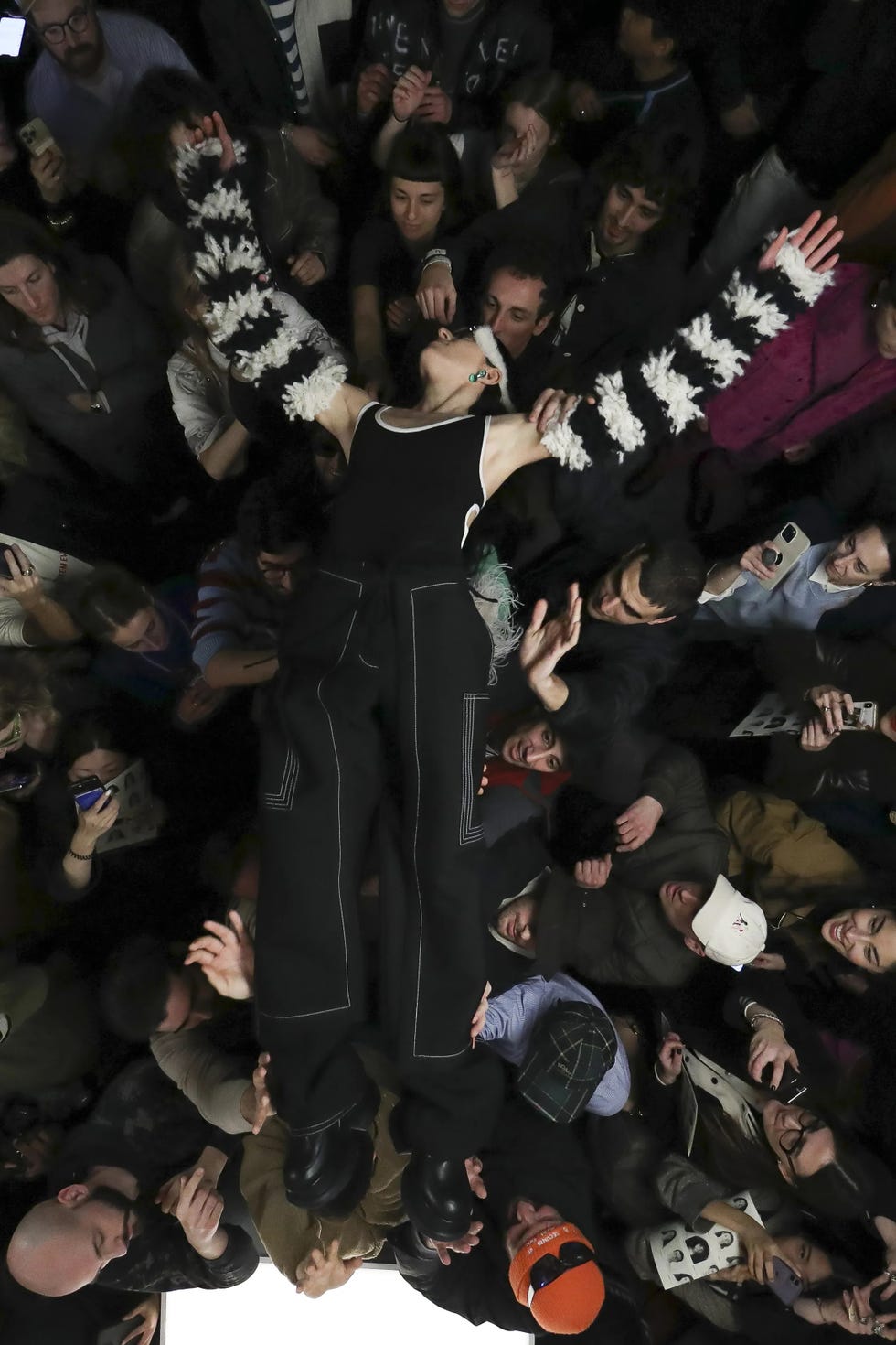 milan sunnei fall 2023 show