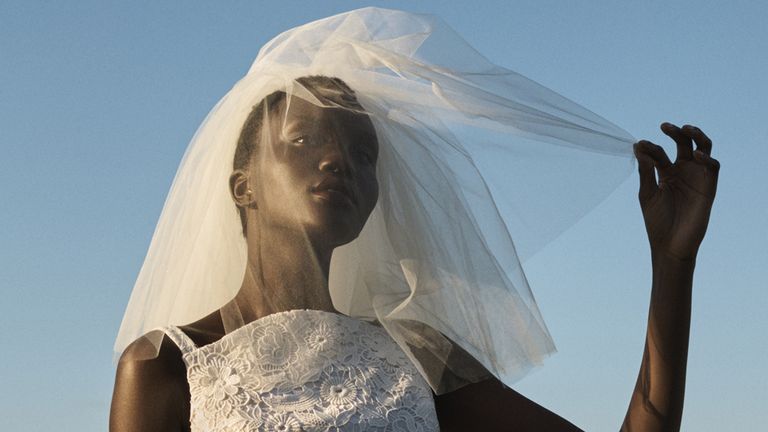 36 Stunning Wedding Veils That Will Leave You Speechless