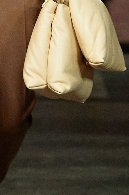 lanvin ss21  look 20
butter yellow pillow bag