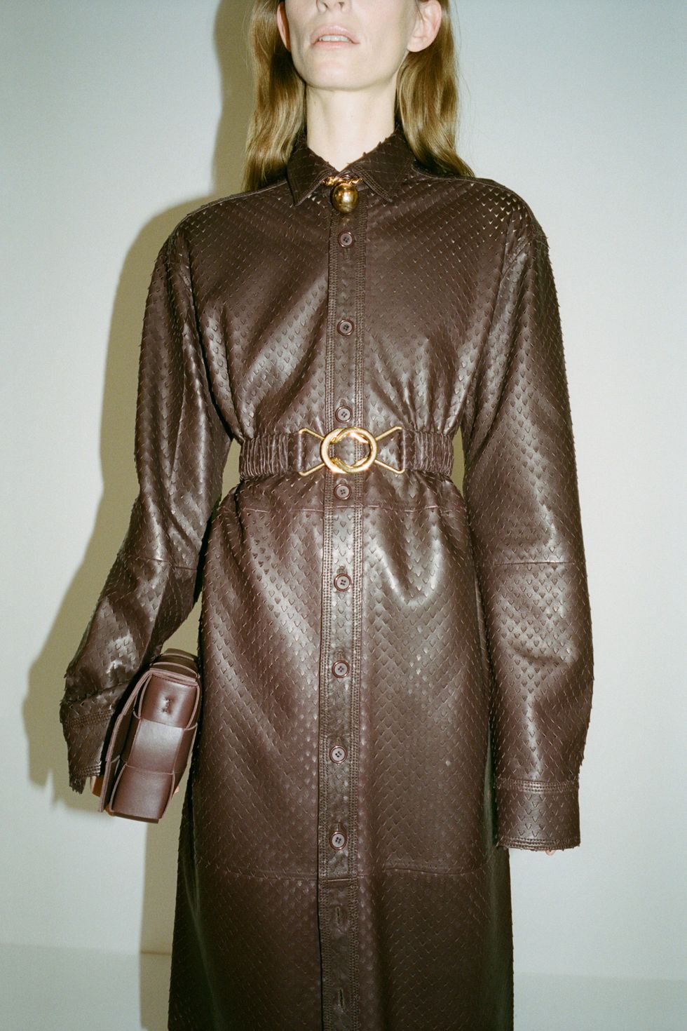 Clothing, Outerwear, Brown, Sleeve, Dress, Fashion, Coat, Overcoat, Robe, Leather, 