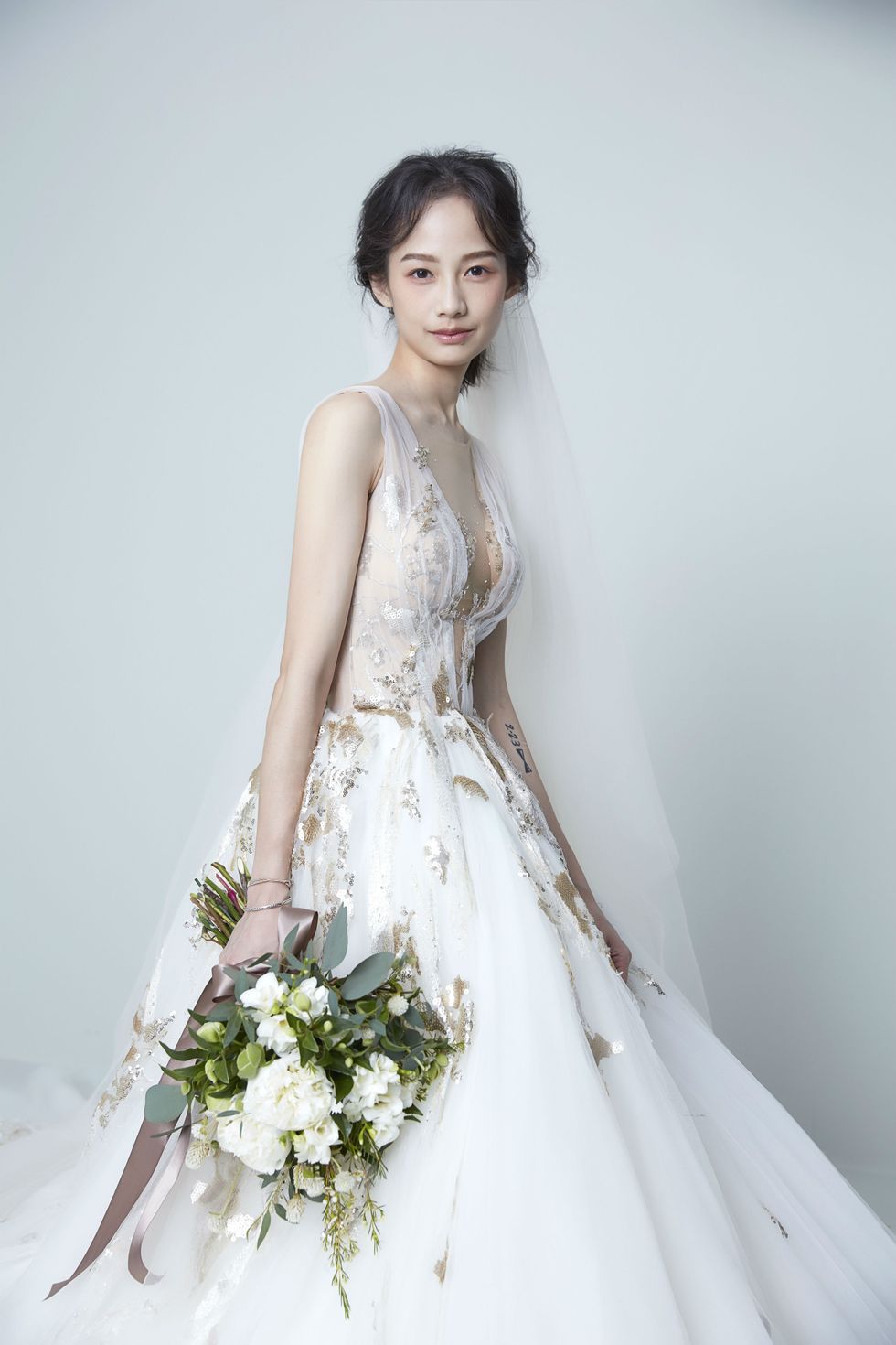 Gown, Bride, Wedding dress, Dress, Clothing, Photograph, Bridal clothing, White, Bridal party dress, Bridal accessory, 
