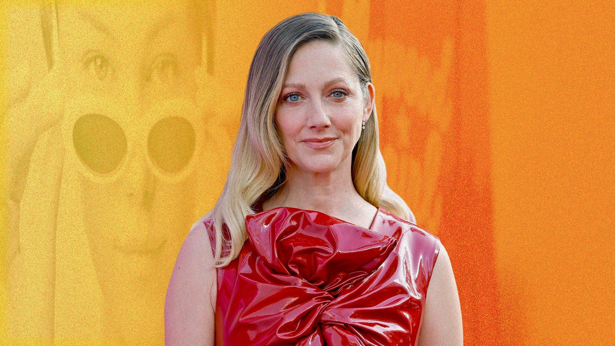 Judy Greer Steals the Scene