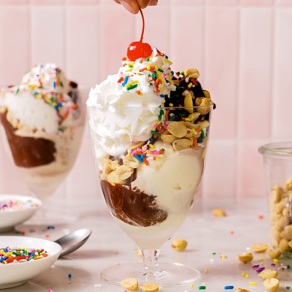 hot fudge sundae