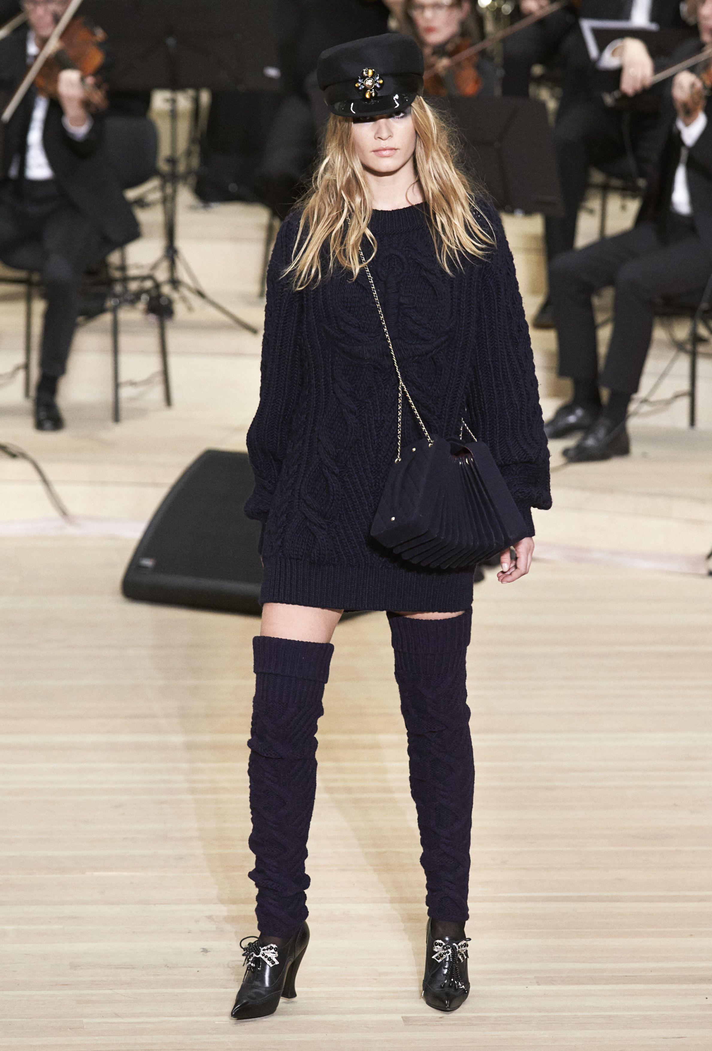 Model walks on the runway during the Chanel Métiers d'Art - Pre