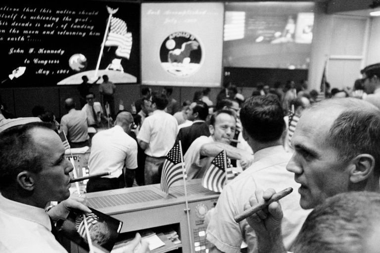 NASA、アポロ11号の月面着陸50周年で当時の管制室を完全に復元