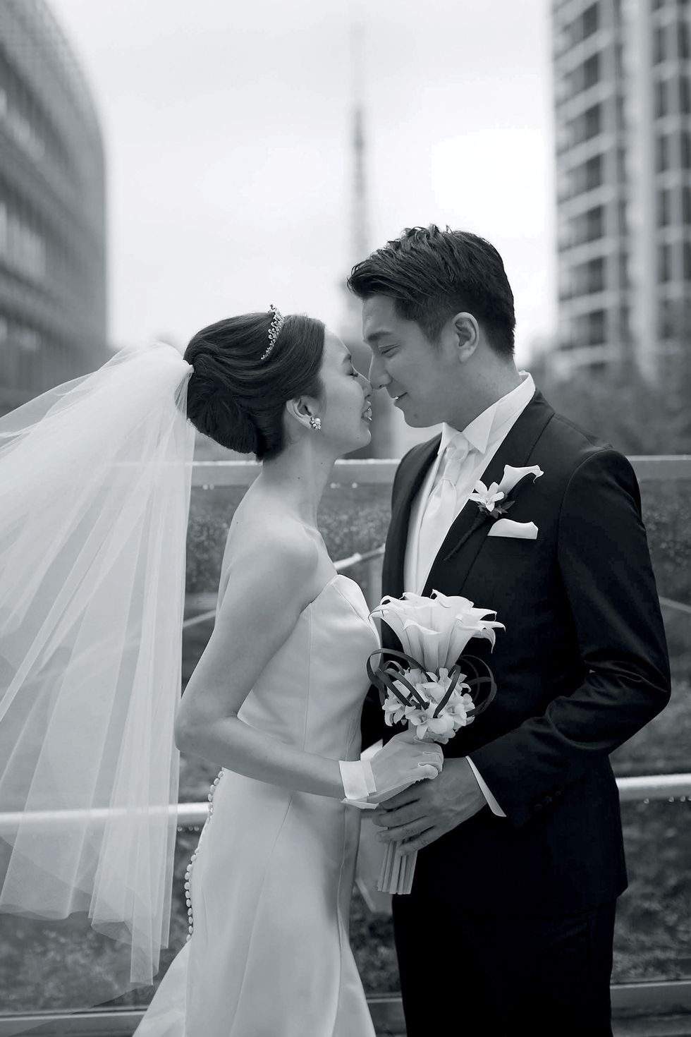 Photograph, White, Bride, Black, Wedding, Ceremony, Gown, Wedding dress, Black-and-white, Monochrome photography, 
