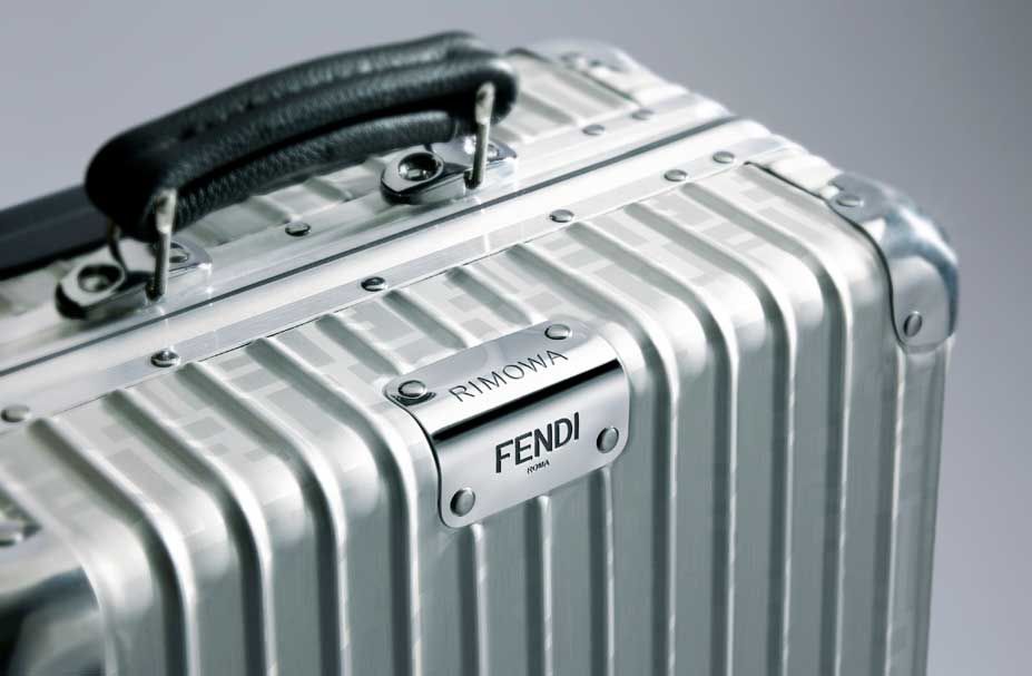 光沢を抑えたFFロゴが印象的な、「フェンディ」と「リモワ」の