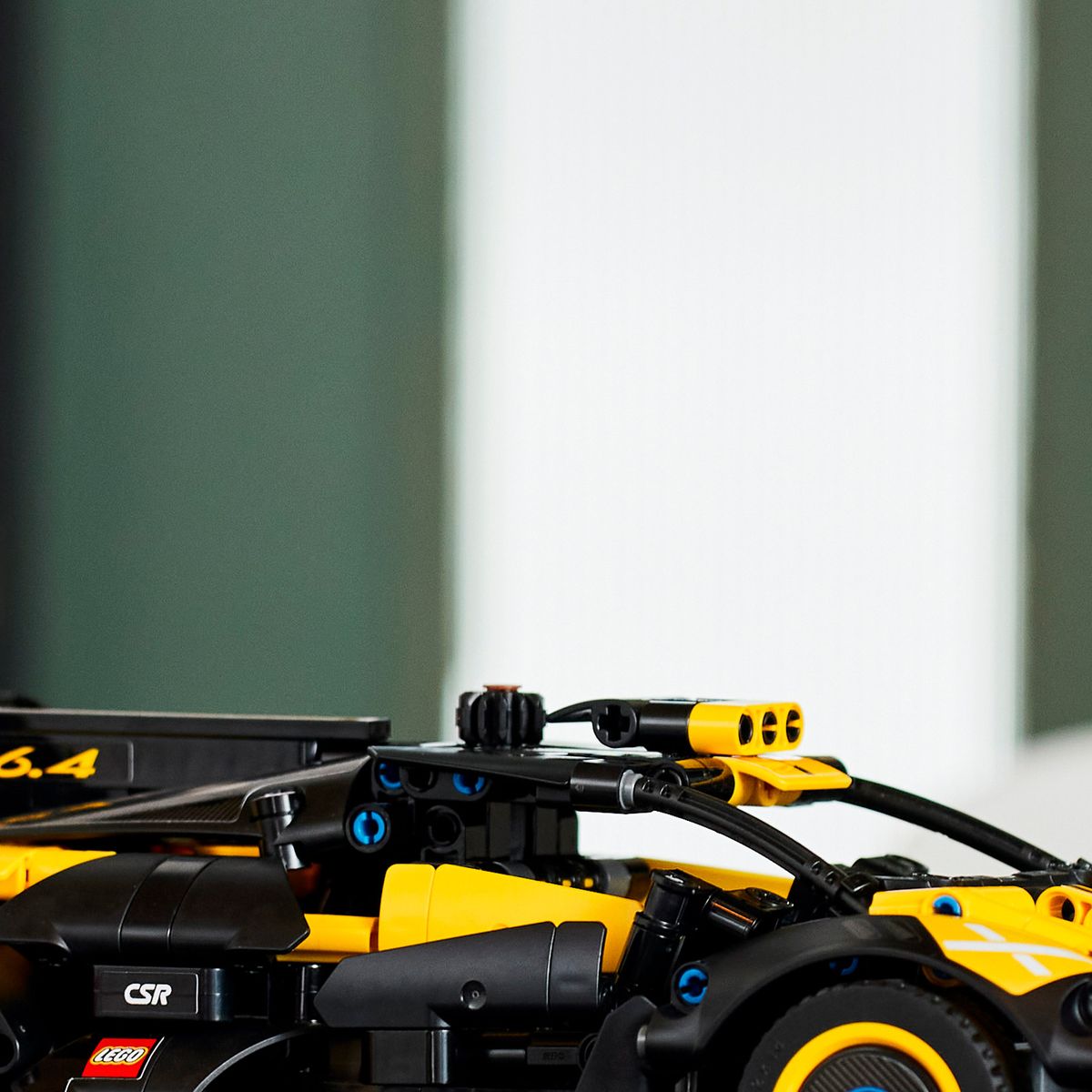 affjedring Eastern Perpetual Lego Technic Bugatti Bolide Is a Supercar You Can Build at Home