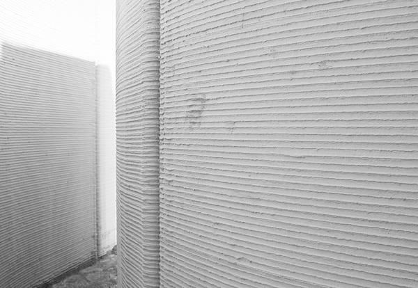 White, Wall, Architecture, Line, Siding, Material property, Facade, Building, House, Metal, 