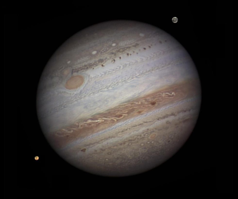 Jupiter zal in juni in oppositie staan wat betekent dat hij groter en helderder aan het firmament staat dan op enige ander moment dit jaar