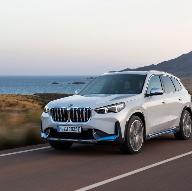 BMW iX1 review: the electric family SUV for keen drivers 2024