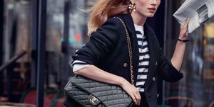 La storia dietro la borsa Chanel più iconica