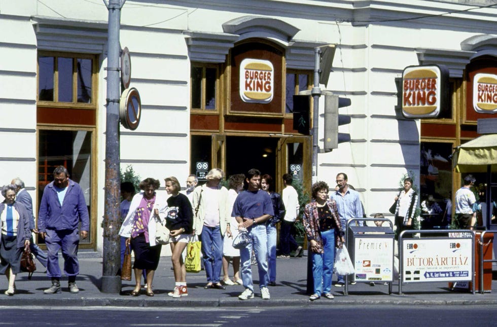 Old McDonald's – Historical Photos of the Biggest Fast Food Brand