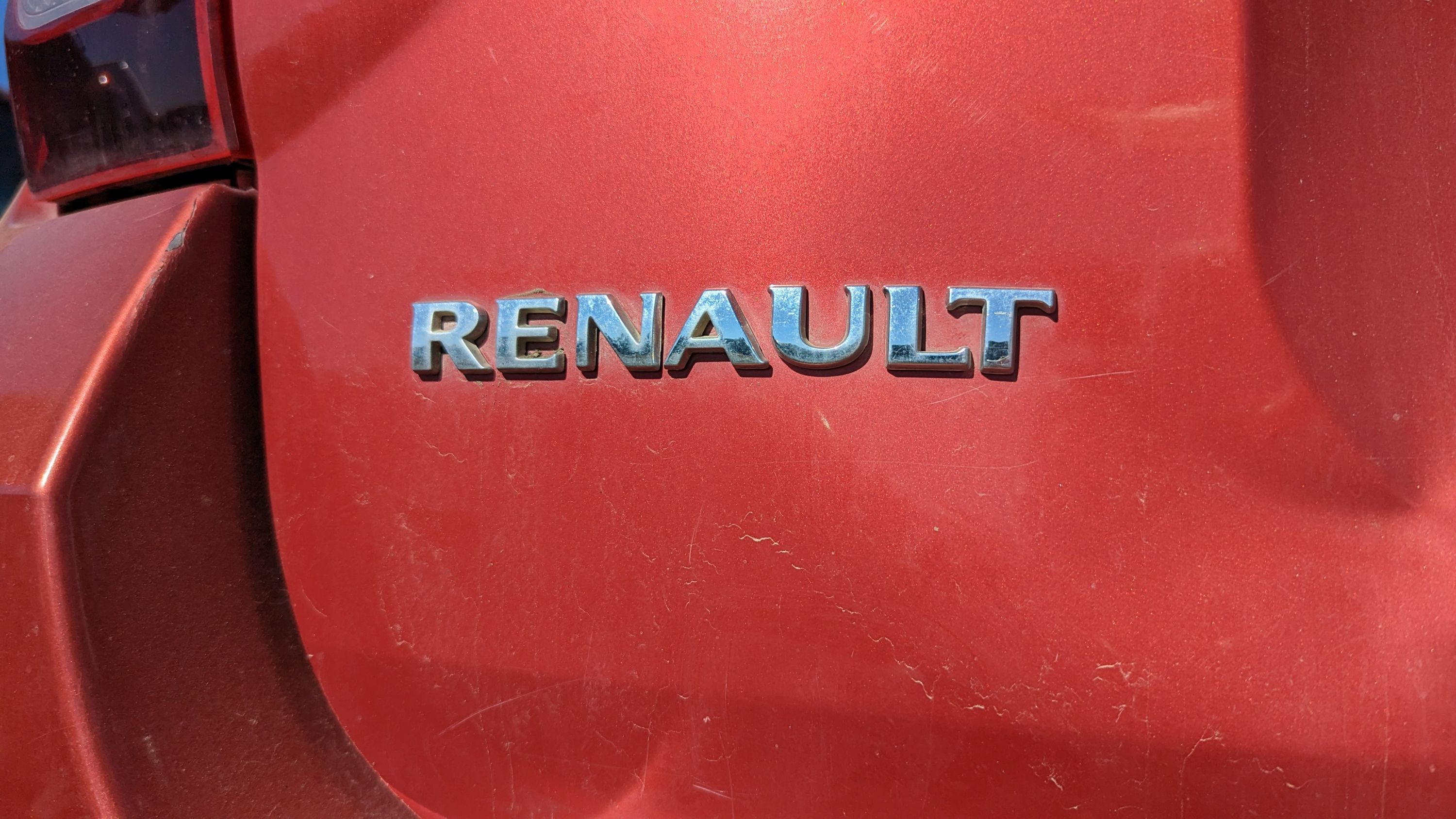 2017 Renault Duster Is Junkyard Treasure
