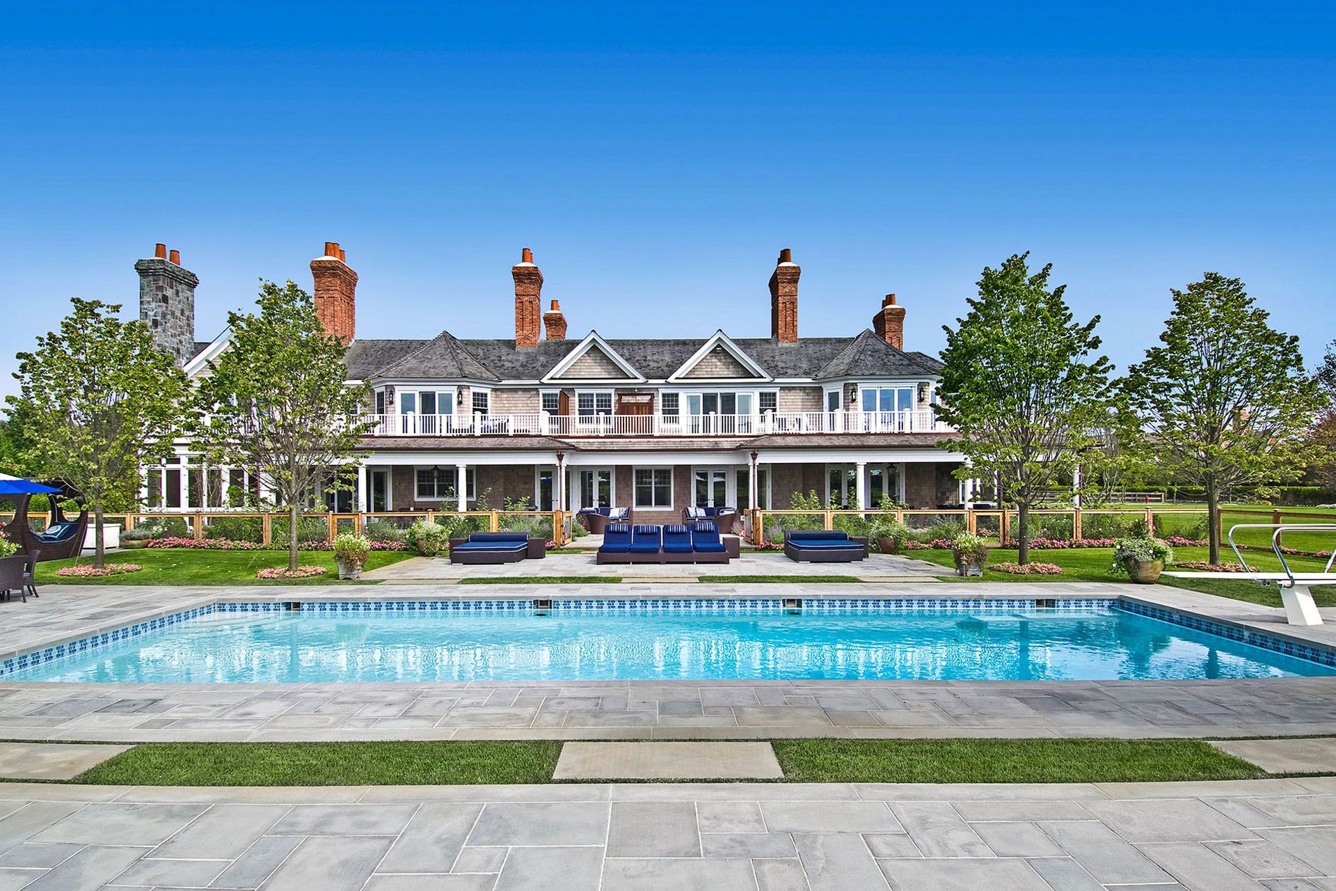 Beyoncé and Jay-Z don't have time for their new mansion in East Hampton