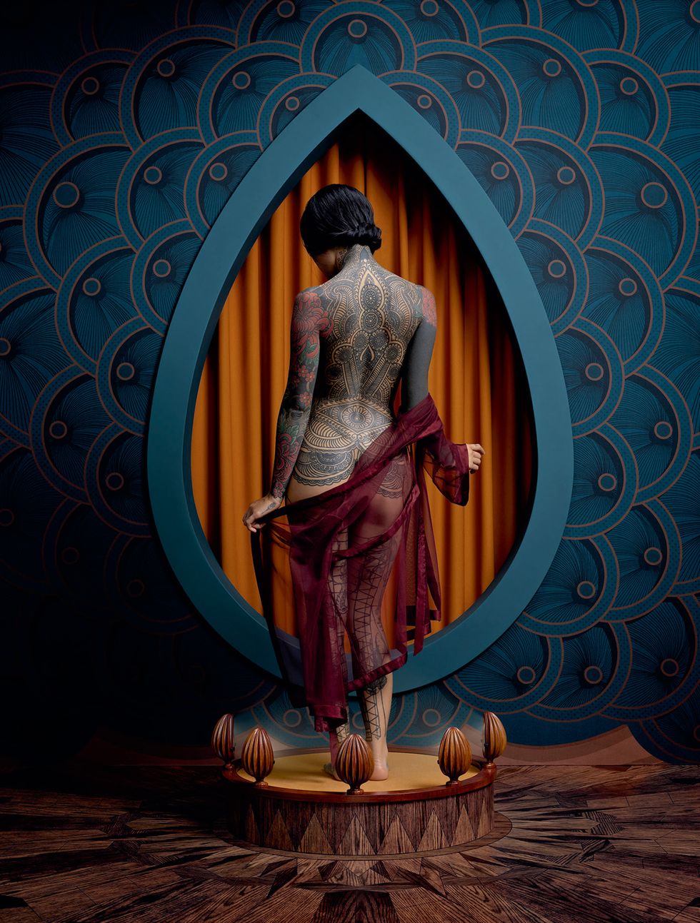la ragazza ﻿tatuata, christian tagliavini, magic circus, camera work gallery, berlino, arte, marieclaire maison italia, febbraio 2021