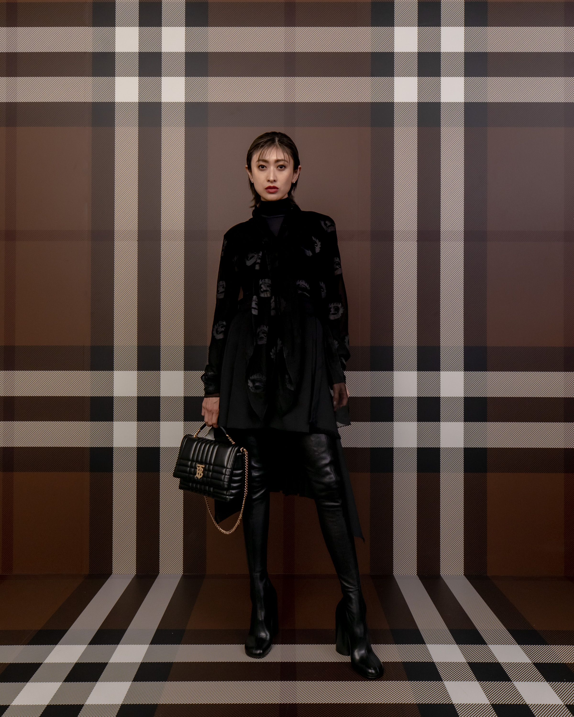02-burberry-lola-event-yu- 02-burberry-lola-event-yu-