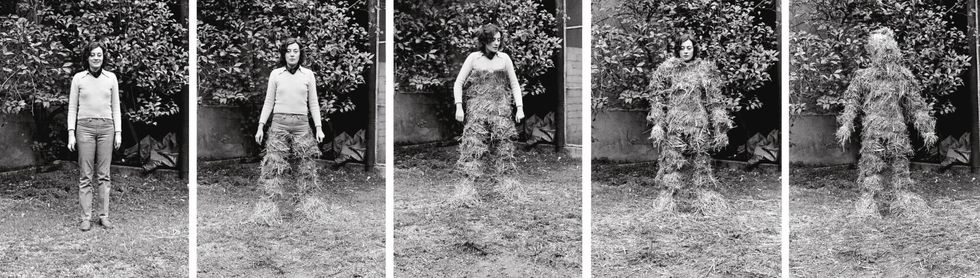 fina miralles, relationship, the body’s relationship with natural elements, the body covered with straw, 1975