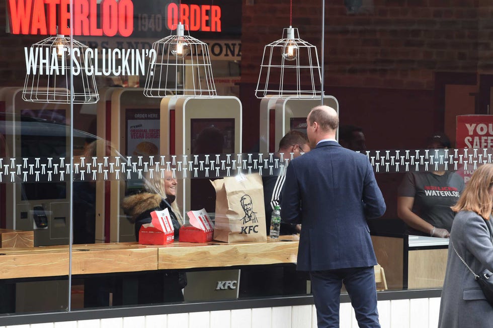 celebs eating fast food