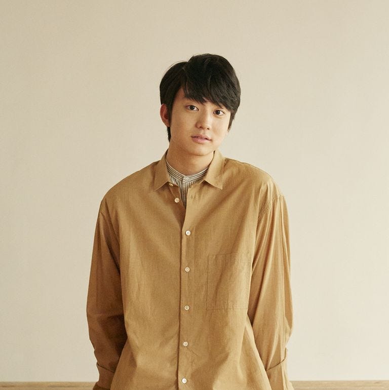 Clothing, Sleeve, Collar, Dress shirt, Outerwear, Beige, Shirt, Neck, Top, Button, 