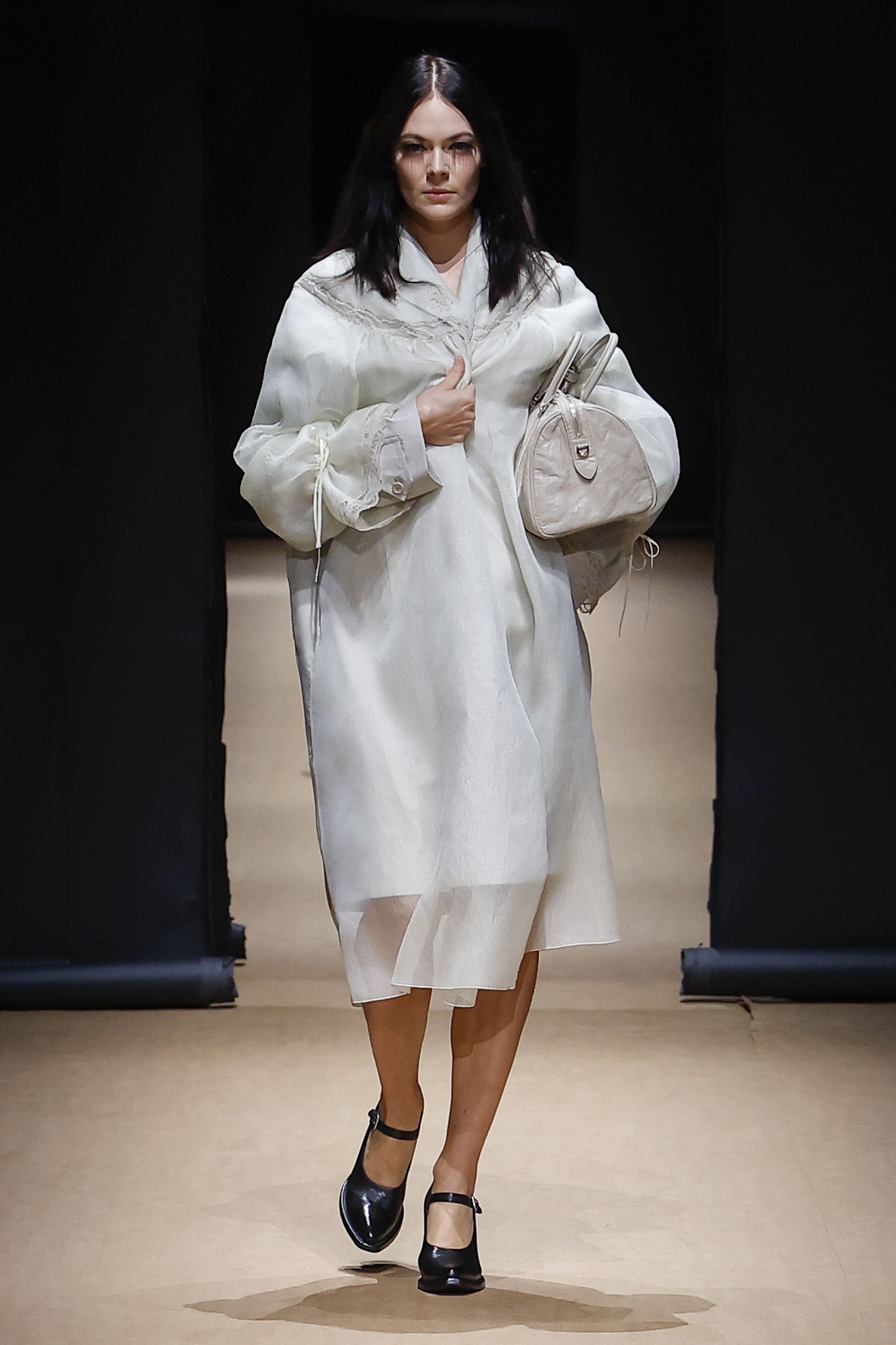 プラダ（PRADA）」2023春夏コレクション | ファッション | ELLE