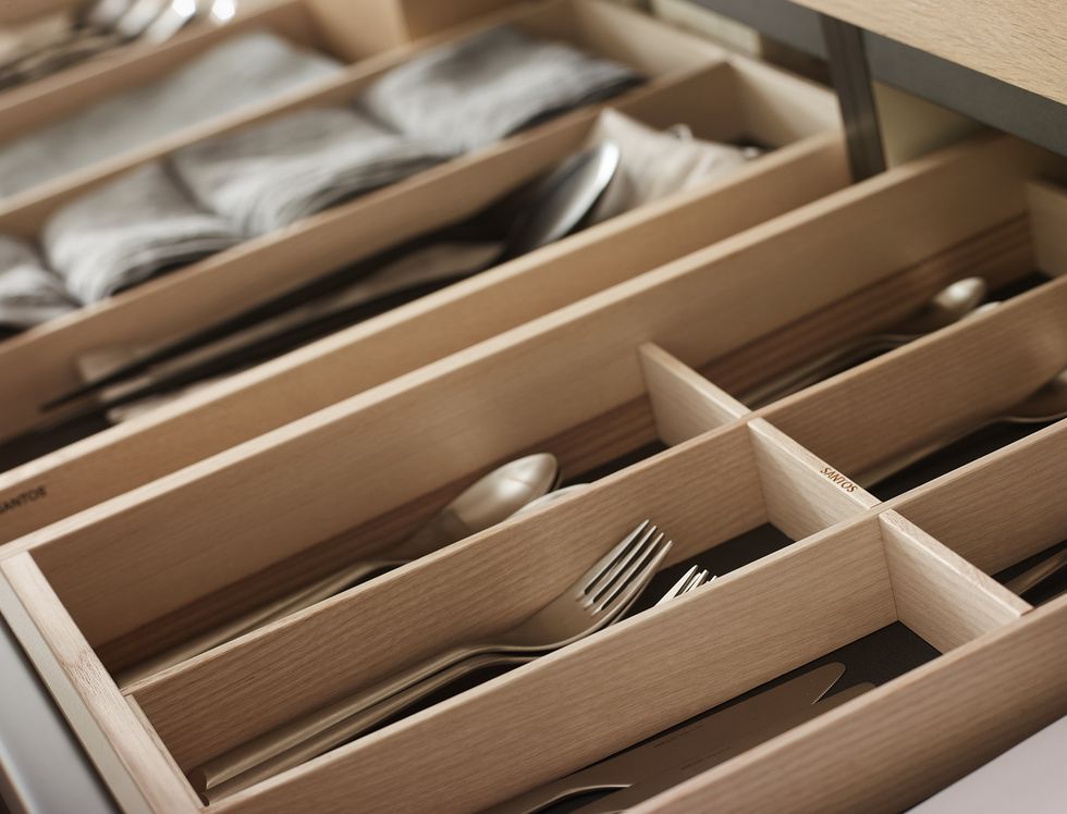 Accesorios para Cajones de Cocina: Cuberteros, Especieros, Separadores y  mucho más