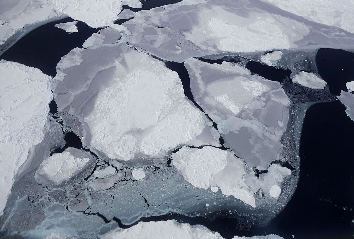 De snelheid waarmee de zeespiegel de komende eeuw stijgt hangt voor een groot deel af van de snelheid waarmee de WestAntarctische ijskap verdwijnt