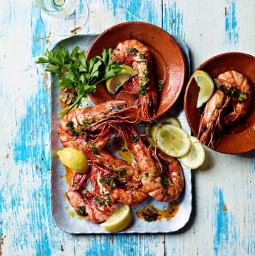 ainsley harriott's chilli and garlic prawns