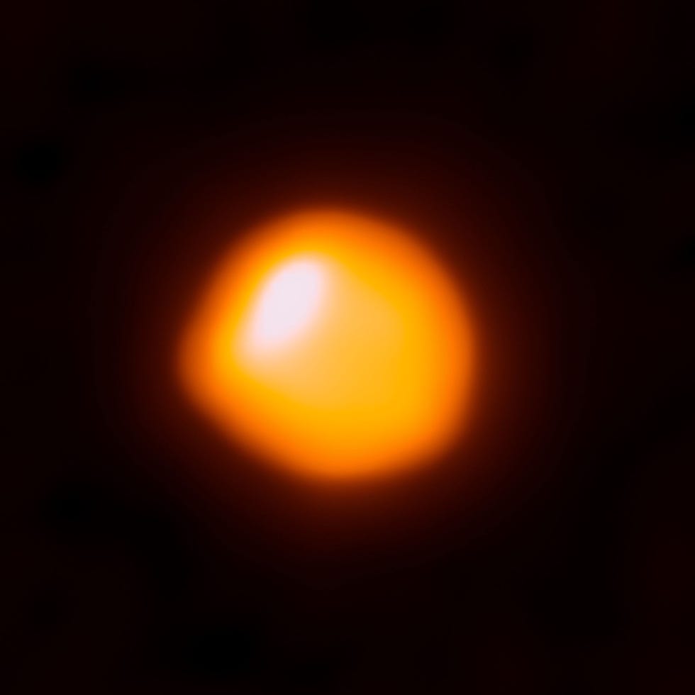 De ster Betelgeuze in een opname van het ALMAobservatorium in Chili