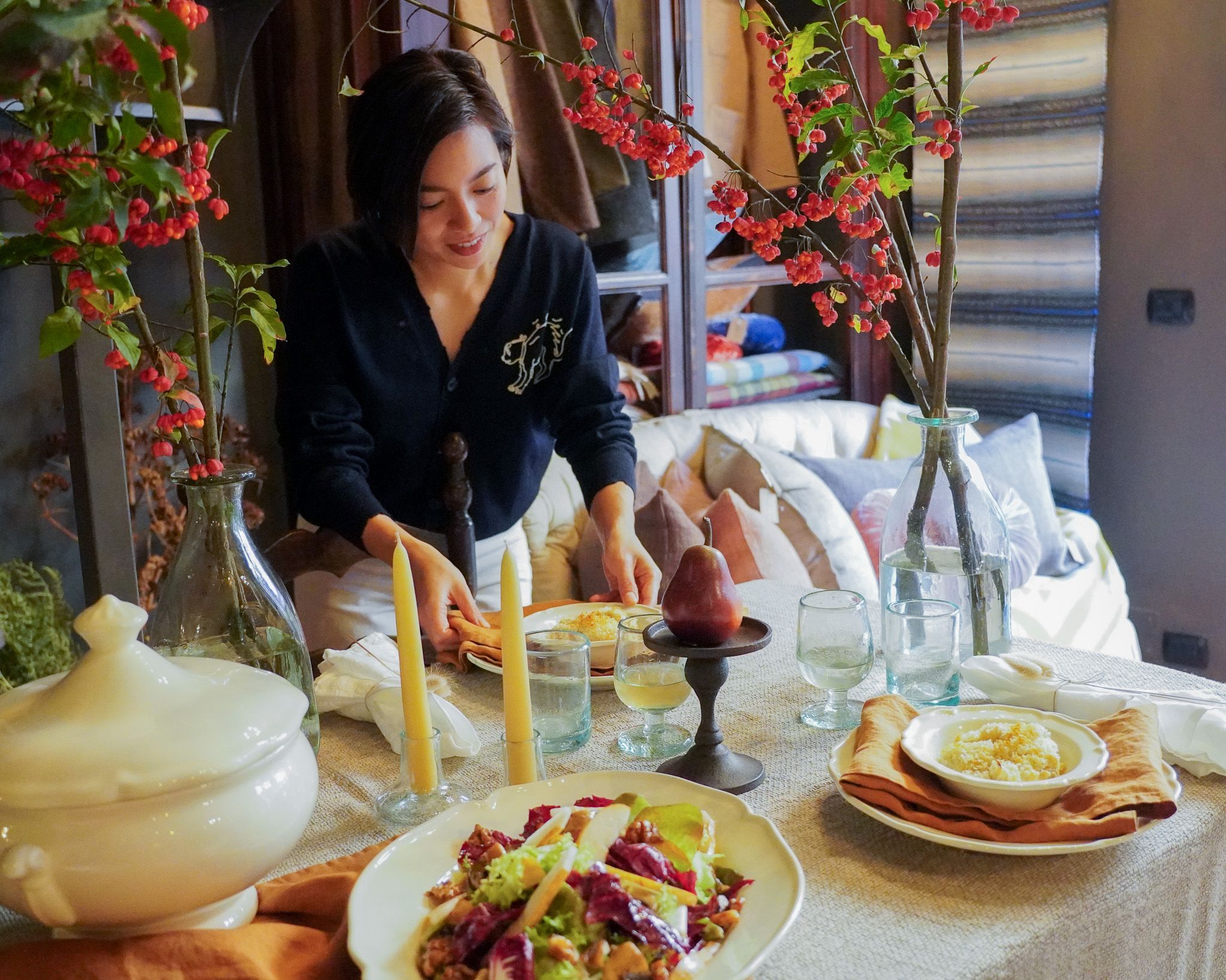 Hanakoさんのパリを感じるテーブルコーディネート with カリフラワーの