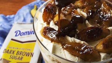 bananas fosters trifle
