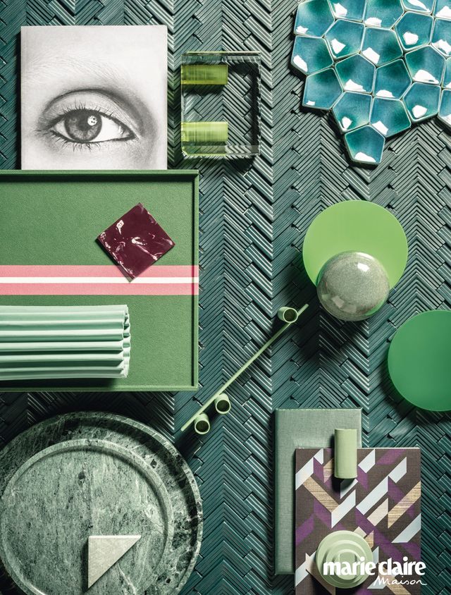 Green, Eye, Magnifying glass, Material property, Circle, Graphic design, 