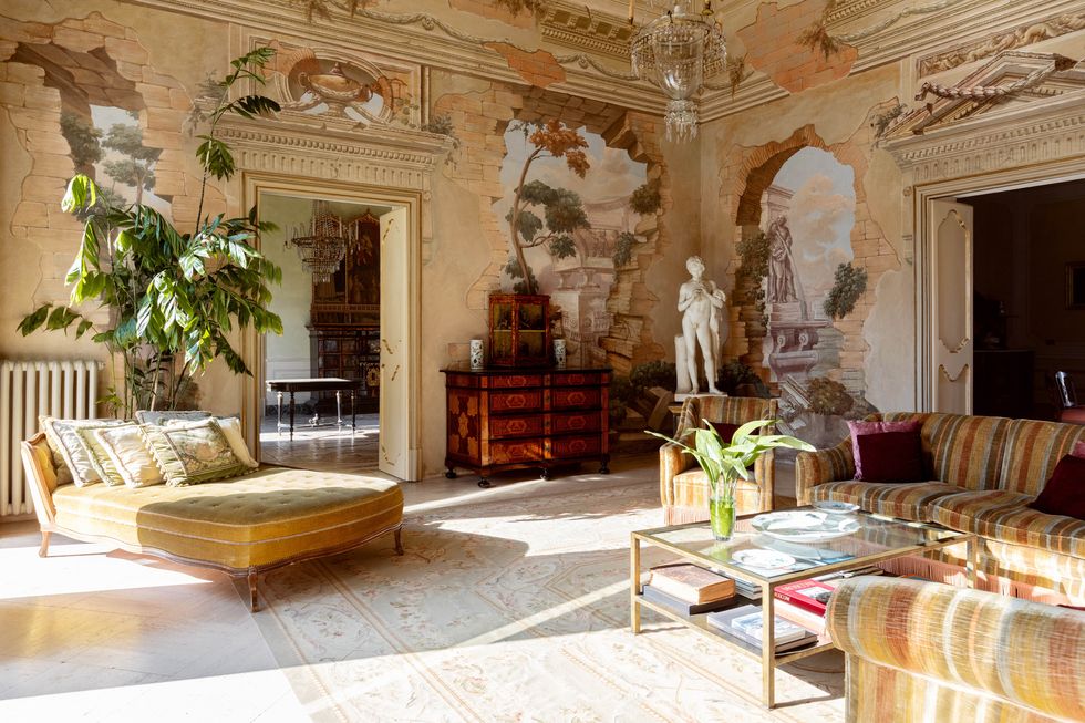 villa tasca airbnb, the white lotus