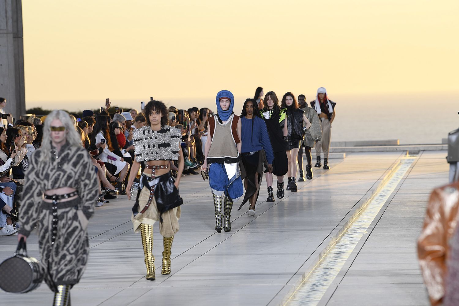 Salk Institute acoge el desfile de modas de Louis Vuitton - Salk